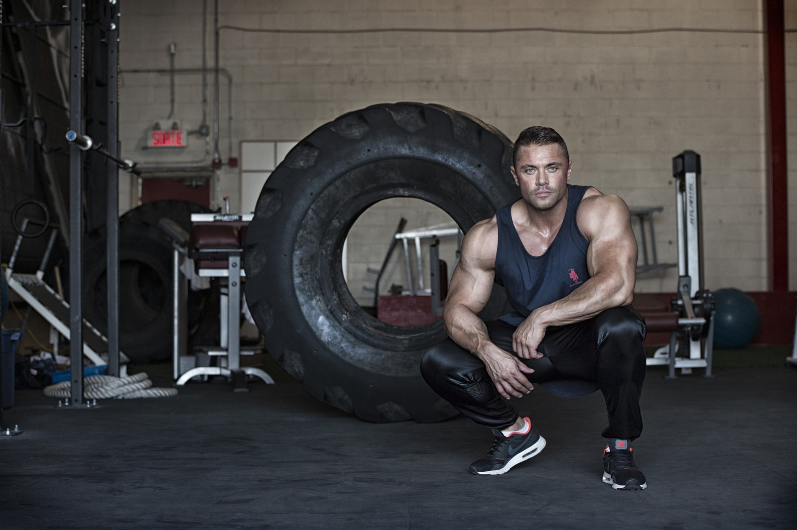Born in Paris, France, entrepreneur, personal trainer, model and IFBB athlete; Jay Cellier is the kind of professional where everything he gets involved in becomes a success . His vision through fitness is only part of his world and that of excellence. A 